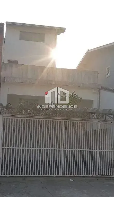 Casa, 2 quartos, 76 m² - Foto 1