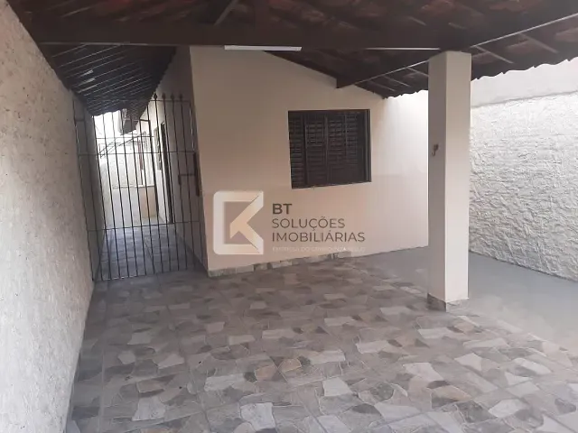 Casa com 125m² 2 quartos e 1 banheiro, para alugar, no bairro Vila Rubens em Indaiatuba