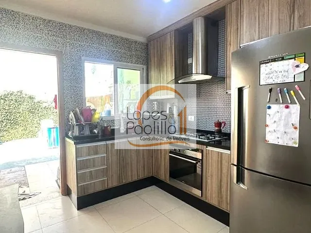 Casa com 150m² 2 quartos e 1 banheiro, à venda, no bairro Jardim Santa Fe em Bom Jesus dos Perdões