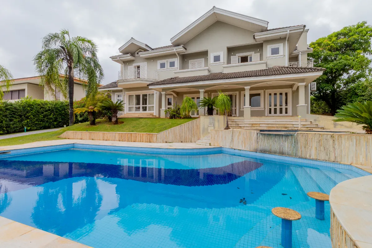 Casa no condomínio Fazenda Vila Real para venda com 4 quartos, sendo 4 suítes, 610m²
