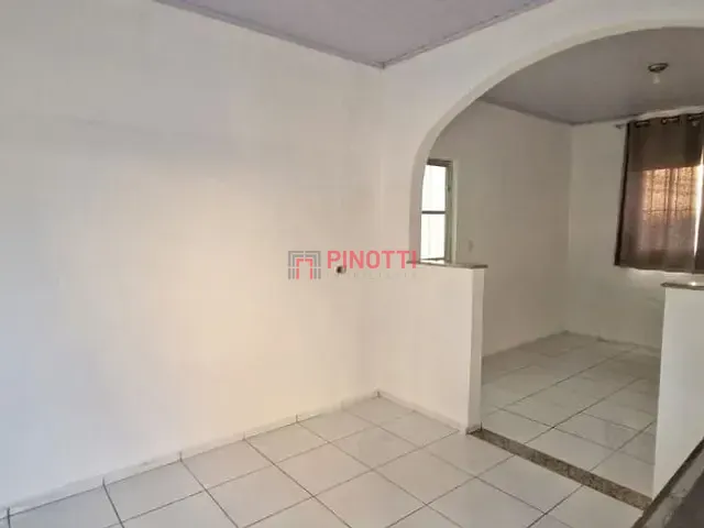 Casa 1 quarto e 1 banheiro, à venda, no bairro Vila Santa Terezinha em São Bernardo do Campo
