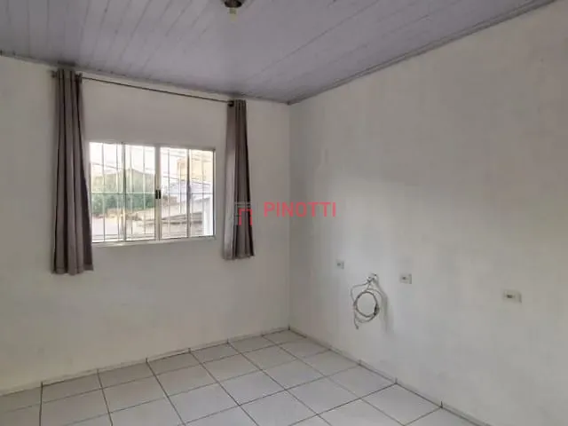 Casa 1 quarto e 1 banheiro, à venda, no bairro Vila Santa Terezinha em São Bernardo do Campo