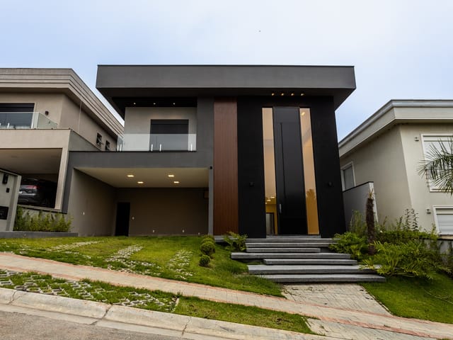 Casa com 420m² 5 quartos e 7 banheiros, à venda, no bairro Cidade Tamboré em Santana de Parnaíba