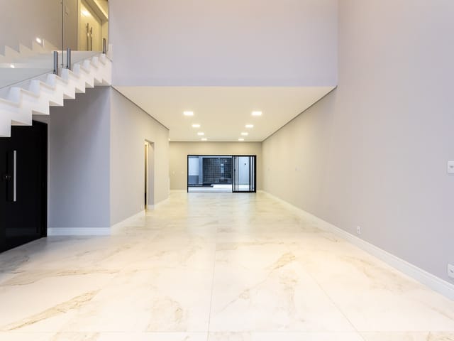 Casa com 420m² 5 quartos e 7 banheiros, à venda, no bairro Cidade Tamboré em Santana de Parnaíba