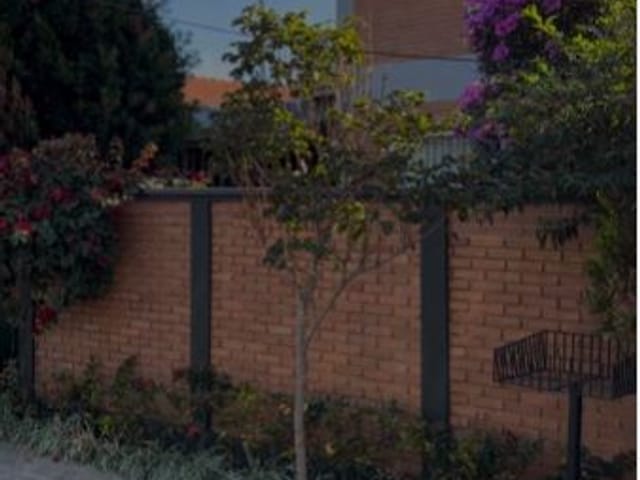 Casa com 360m² 3 quartos e 3 banheiros, à venda, no bairro Jardim das Colinas em São José dos Campos