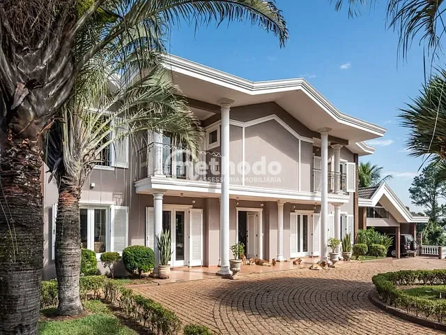 Casa com 1390m² 5 quartos e 6 banheiros, à venda, no bairro Chácaras Videiras de Itaici em Indaiatuba