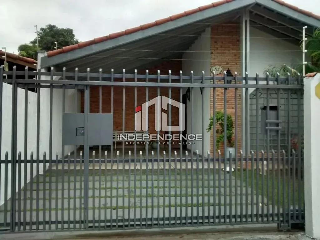Casa, 4 quartos, 96 m² - Foto 1