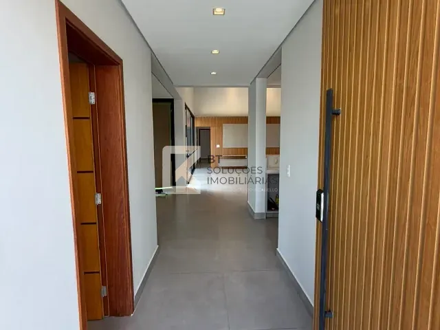 Casa com 307m² 3 quartos e 4 banheiros, à venda, no bairro Jardim Laguna em Indaiatuba