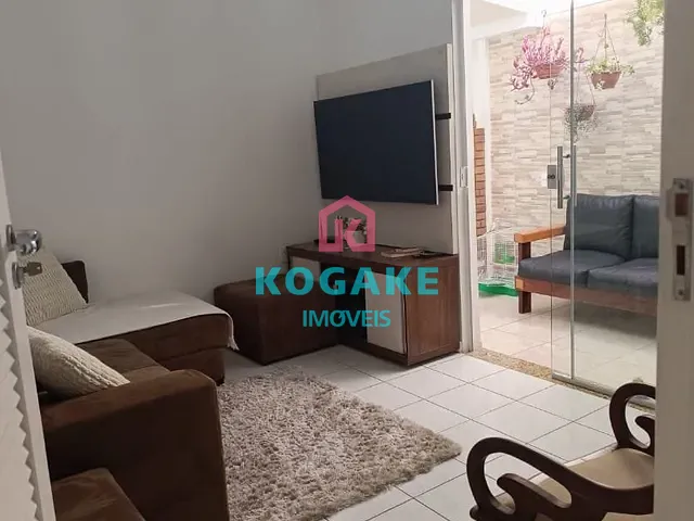 Casa com 215m² 3 quartos e 1 banheiro, à venda, no bairro Residencial Bosque dos Ipês em São José dos Campos