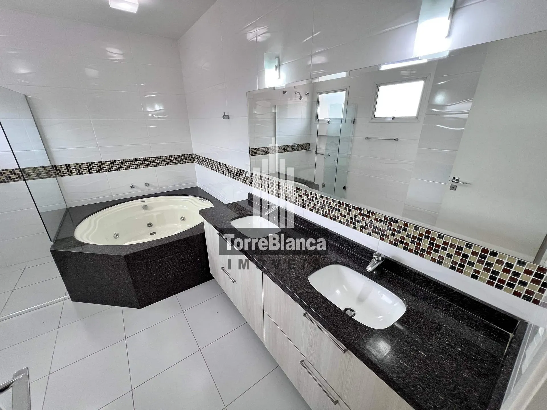 Casa, 4 quartos, 258 m² - Foto 18