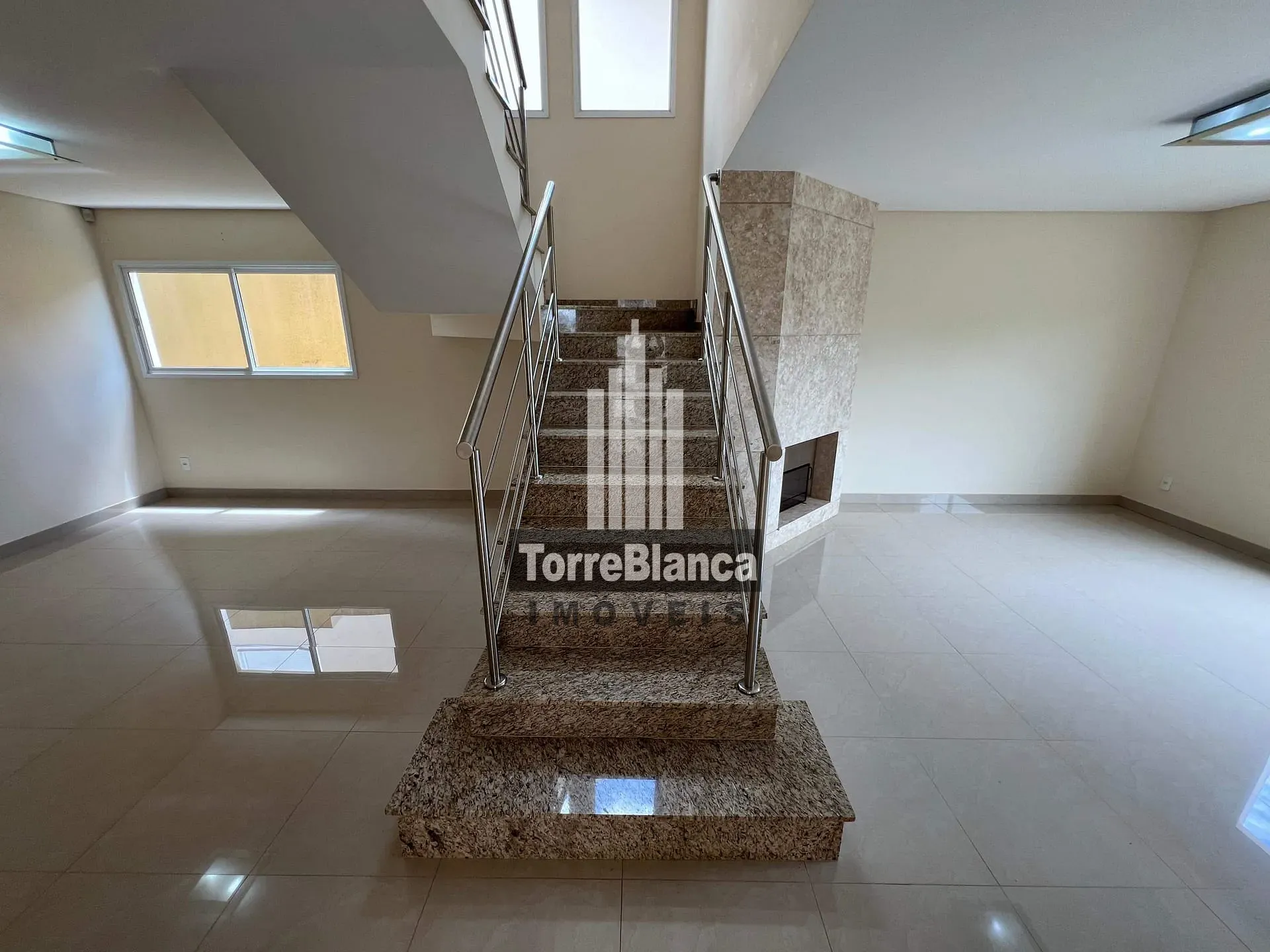 Casa, 4 quartos, 258 m² - Foto 4