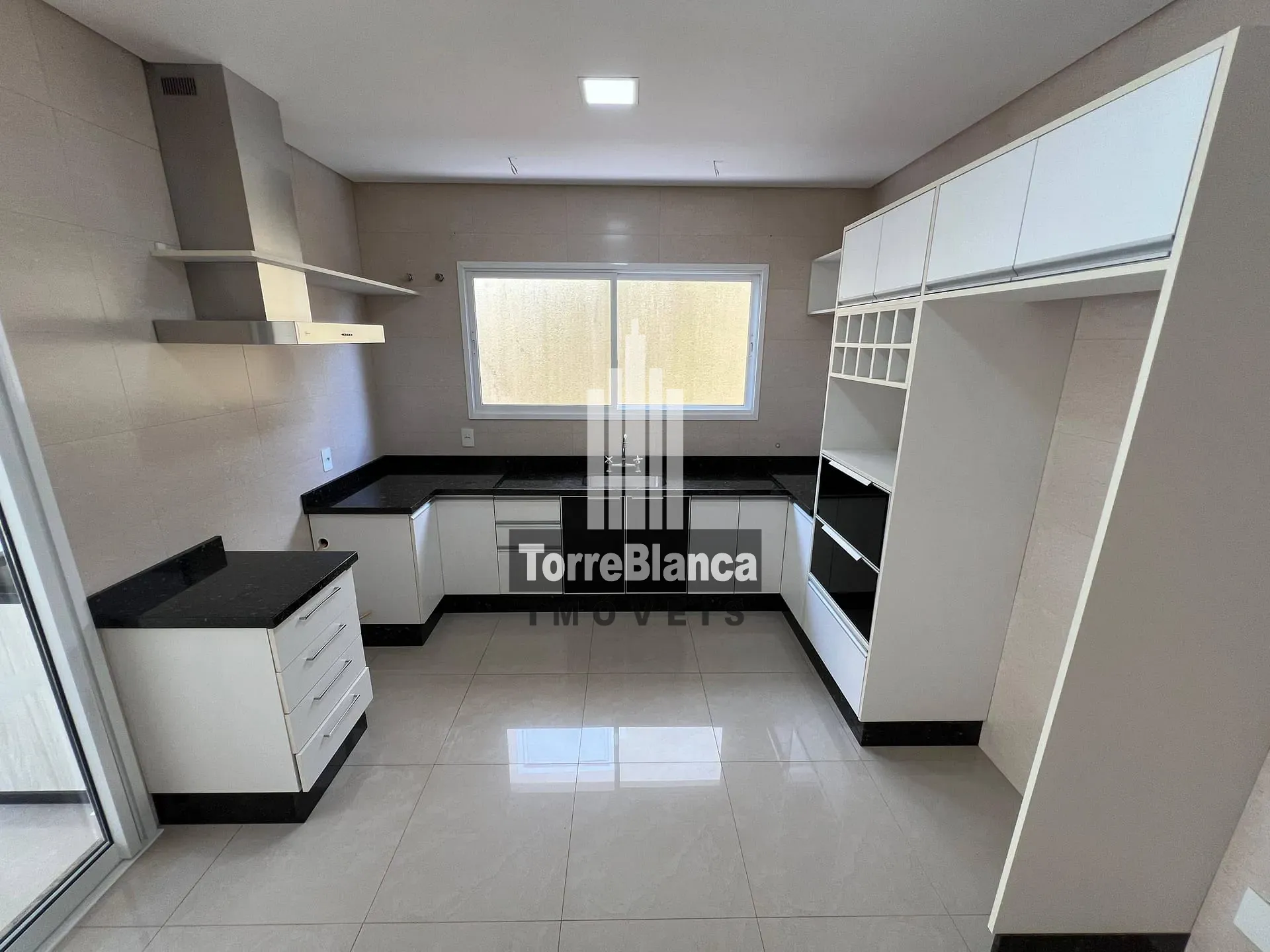 Casa, 4 quartos, 258 m² - Foto 6
