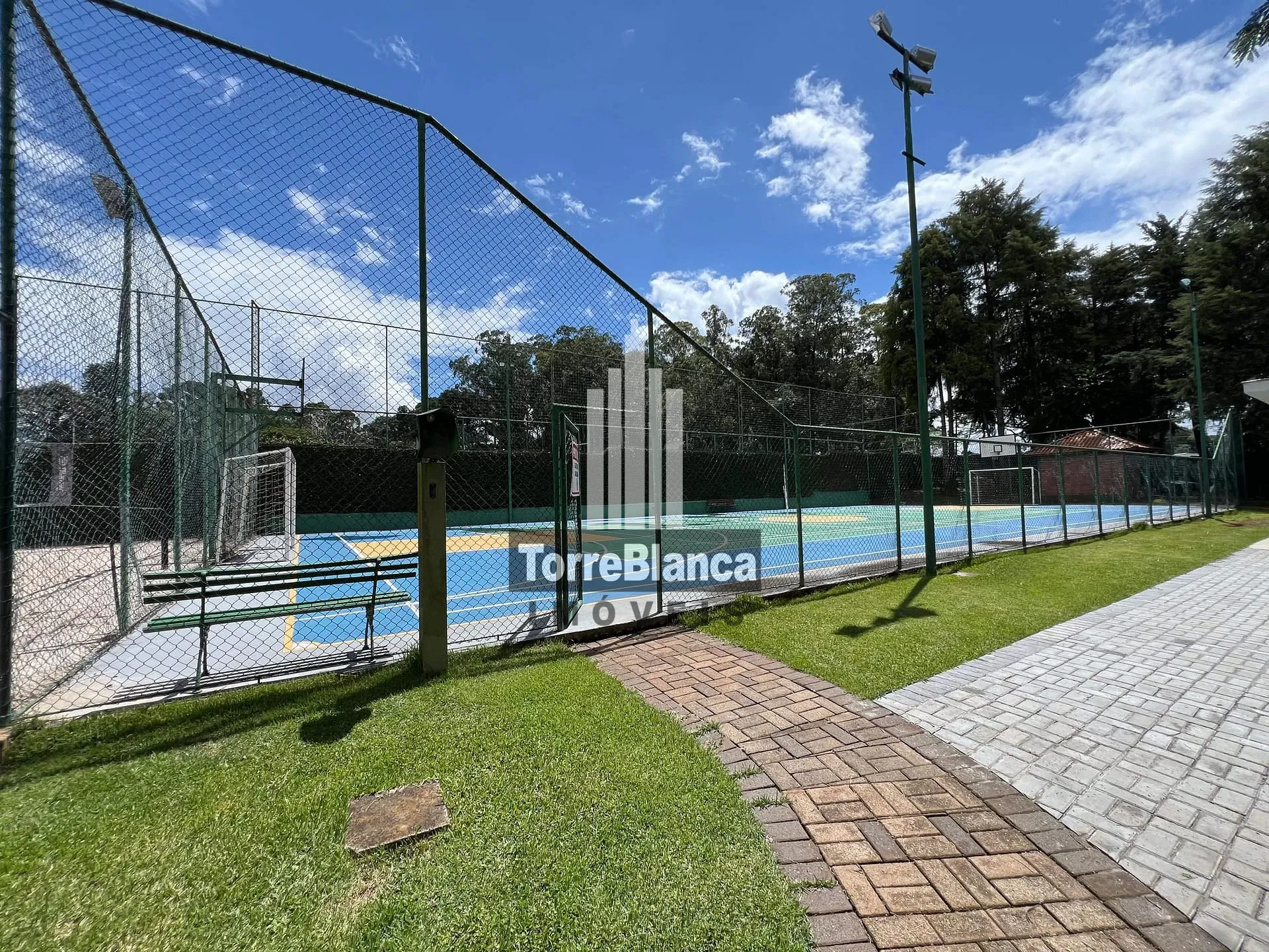 Casa, 4 quartos, 258 m² - Foto 29