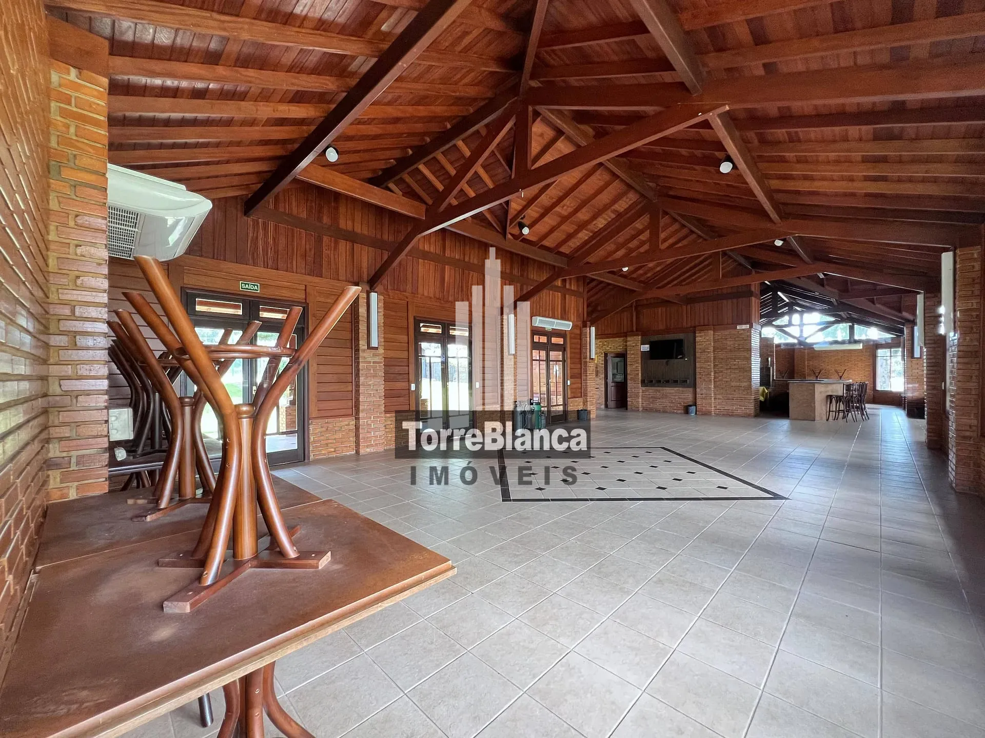 Casa, 4 quartos, 258 m² - Foto 26
