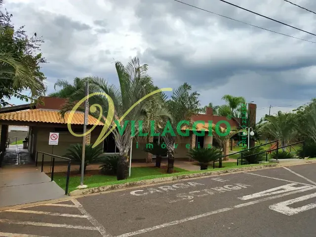 Casa com 200m² 2 quartos e 2 banheiros, à venda ou para alugar, no bairro PARQUE DA LIBERDADE 2 em São José do Rio Preto