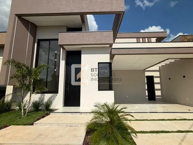 Casa com 300m² 3 quartos e 4 banheiros, à venda, no bairro Jardim Laguna em Indaiatuba