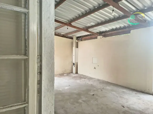Casa com 300m² 4 quartos e 2 banheiros, à venda, no bairro Jardim Maria Rosa em Campinas