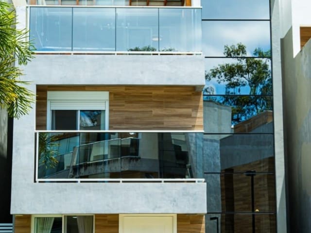 Casa com 178m² 3 quartos e 4 banheiros, à venda, no bairro Granja Viana em Cotia