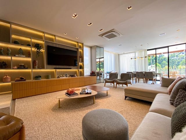 Casa com 420m² 4 quartos e 7 banheiros, à venda, no bairro Residencial Tambore em Barueri