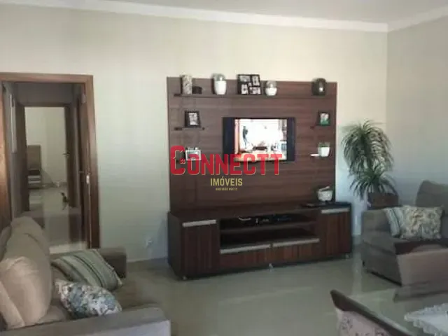 Casa com 200m² 3 quartos e 2 banheiros, à venda, no bairro Residencial Greenville em Ribeirão Preto