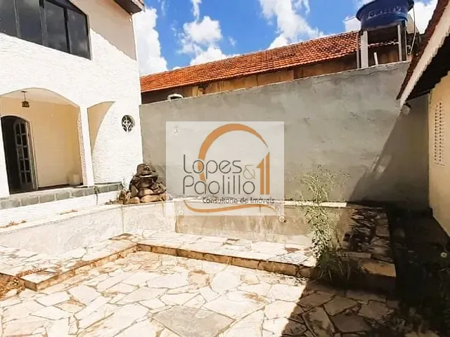 Casa com 241m² 3 quartos e 4 banheiros, à venda, no bairro Centro em Atibaia
