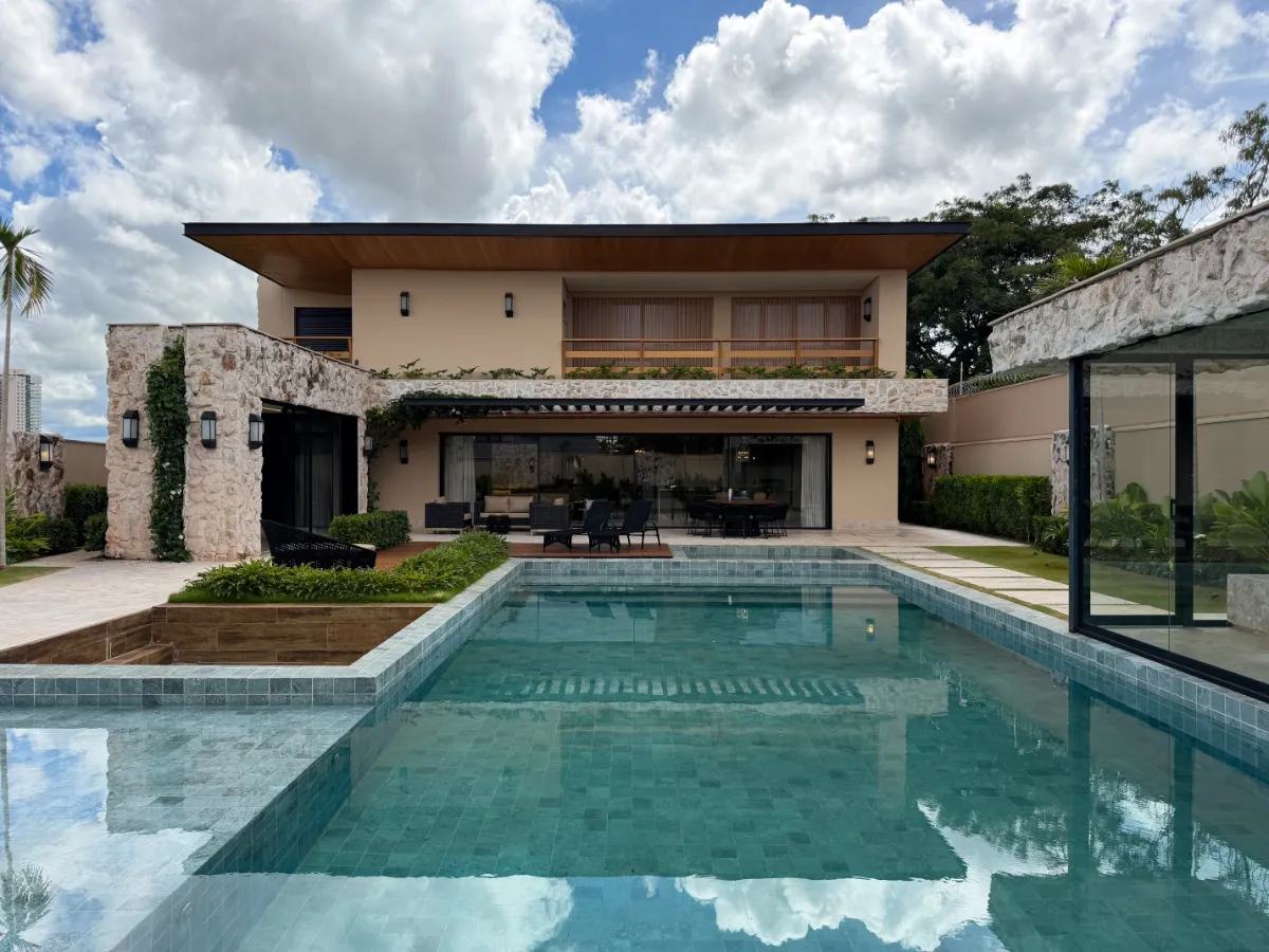 Casa no condomínio Borda do Parque para venda com 4 quartos, sendo 4 suítes, 1,024m²