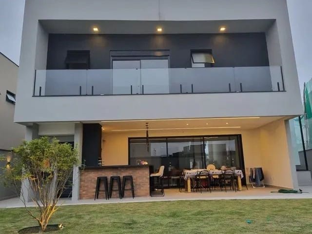 Casa com 456m² 4 quartos e 4 banheiros, à venda, no bairro Vivant Urbanova em São José dos Campos