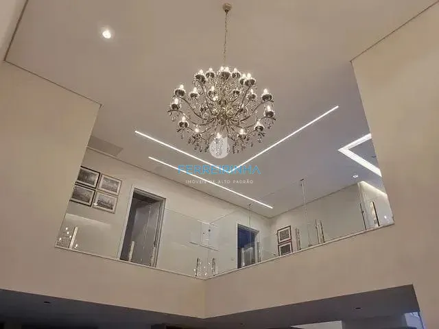 Casa com 456m² 4 quartos e 4 banheiros, à venda, no bairro Vivant Urbanova em São José dos Campos