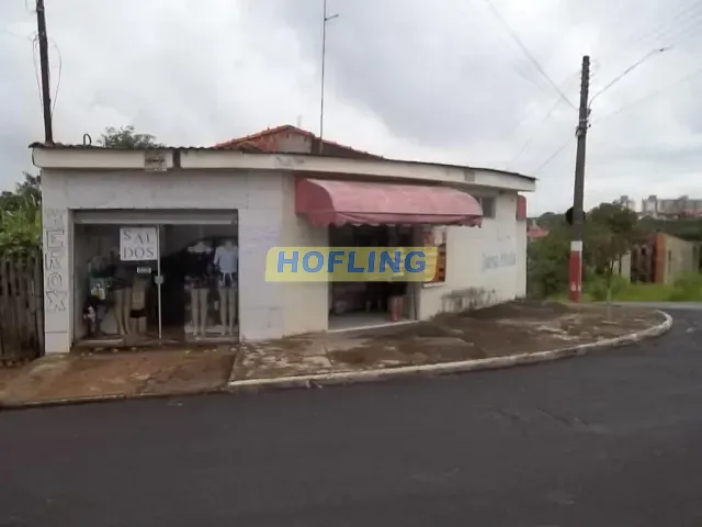 Casa com 350m² 2 quartos e 2 banheiros, à venda, no bairro Jardim Matheus Maniero em Rio Claro