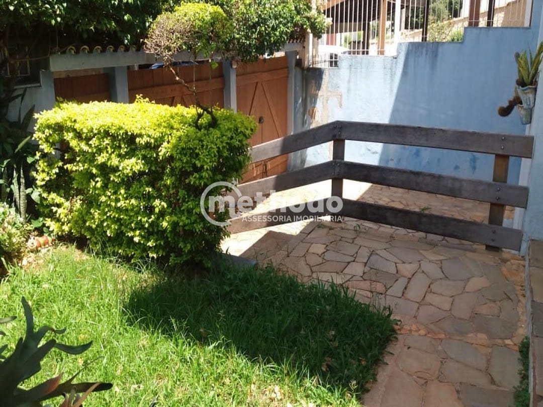 Casa, 3 quartos, 216 m² - Foto 4