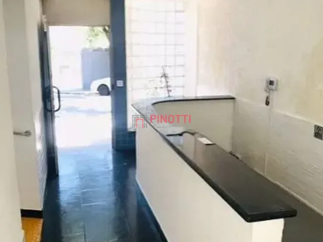 Casa à venda ou para alugar, no bairro Vila Caminho do Mar em São Bernardo do Campo