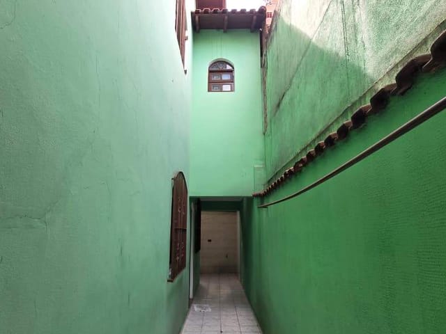 Casa com 242m² 3 quartos e 4 banheiros, à venda, no bairro Vila Osasco em Osasco