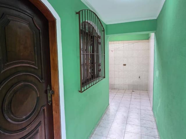 Casa com 242m² 3 quartos e 4 banheiros, à venda, no bairro Vila Osasco em Osasco