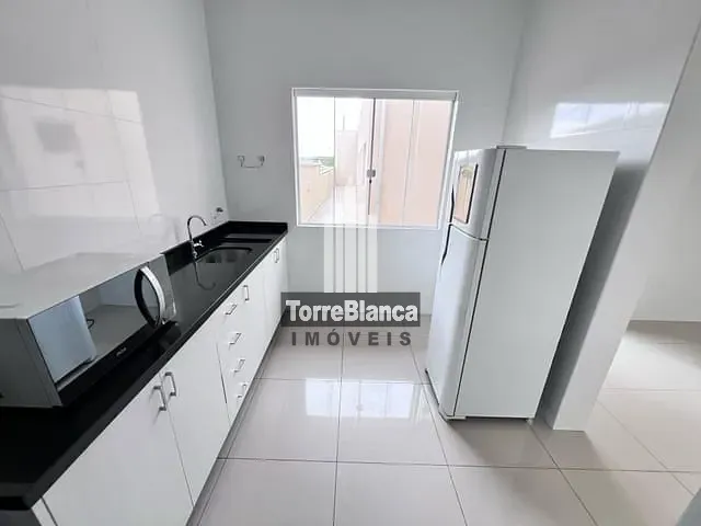 Casa com 529m², à venda, no bairro Uvaranas em Ponta Grossa