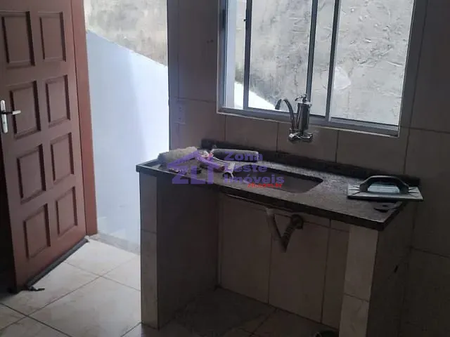 Casa 1 quarto e 1 banheiro, para alugar, no bairro Jardim Vila Formosa em São Paulo