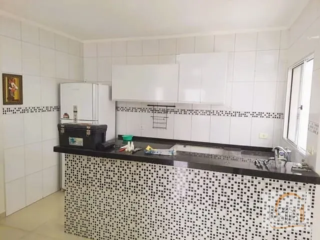 Casa com 220m² 3 quartos e 2 banheiros, à venda, no bairro Jardim Jaraguá em Atibaia