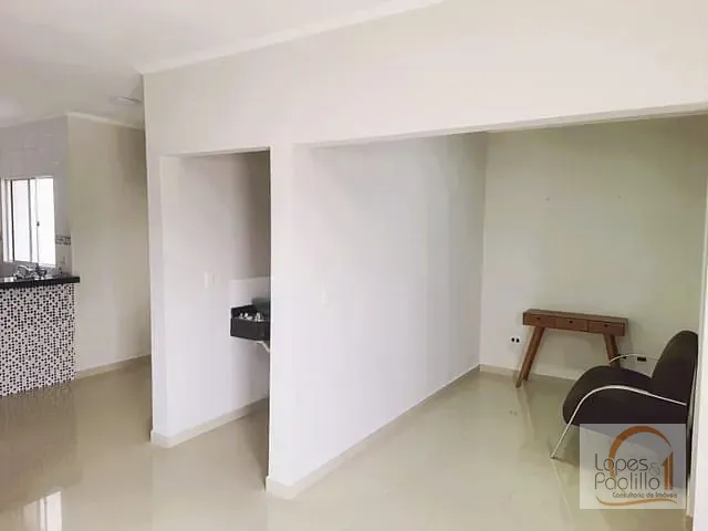 Casa com 220m² 3 quartos e 2 banheiros, à venda, no bairro Jardim Jaraguá em Atibaia