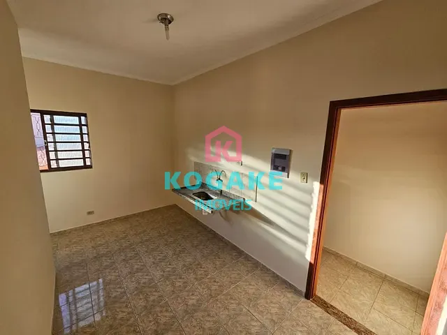 Casa com 40m² 2 quartos e 1 banheiro, para alugar, no bairro Residencial Bosque dos Ipês em São José dos Campos
