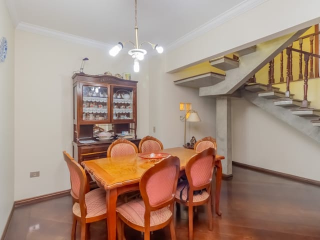 Foto do Casa - Casa tipo para venda em Centro com 3 quartos, sendo 3 suítes, 296m² | Lares e Andares Imóveis