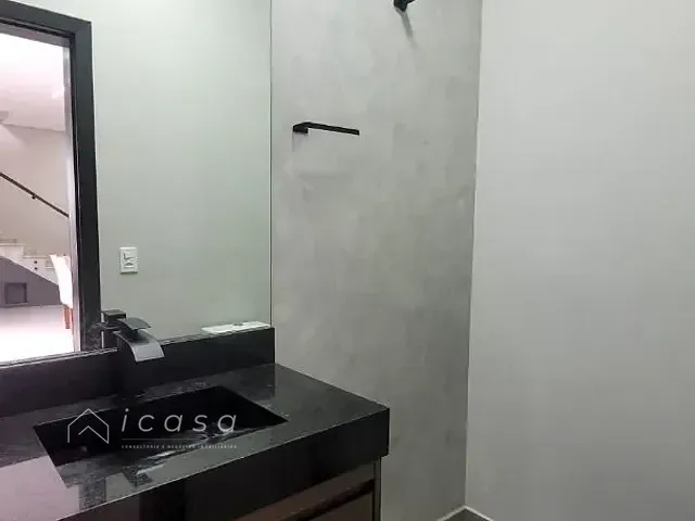 Casa com 240m² 2 quartos e 3 banheiros, à venda, no bairro Villa Branca em Jacareí