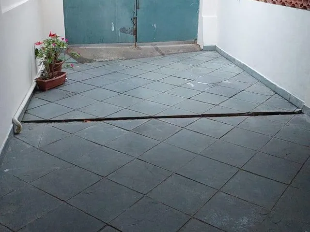 Casa 2 quartos e 1 banheiro, para alugar, no bairro Centro em Petrópolis