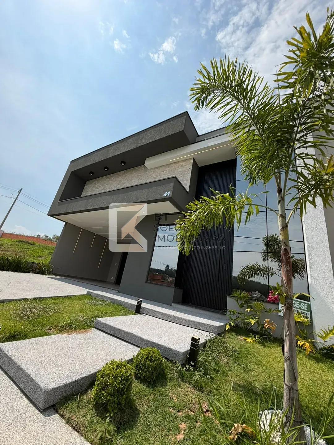 Casa, 3 quartos, 197 m² - Foto 1
