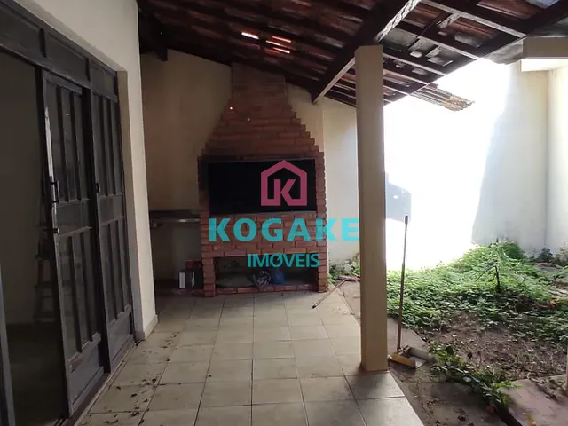Casa com 275m² 3 quartos e 3 banheiros, à venda, no bairro Vila Ema em São José dos Campos
