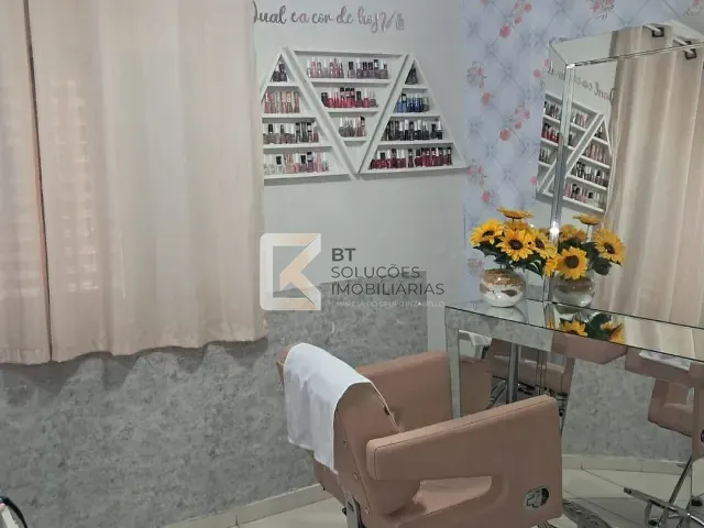 Casa com 80m² 2 quartos e 1 banheiro, à venda, no bairro Vila Sfeir em Indaiatuba