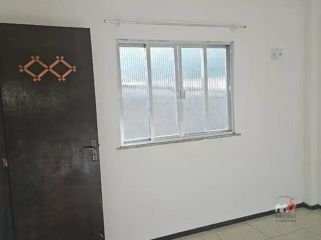 Casa 1 quarto e 1 banheiro, para alugar, no bairro Mosela em Petrópolis