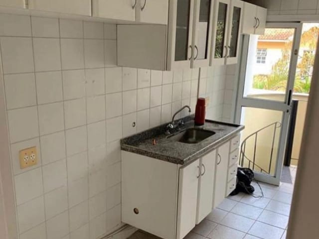 Casa com 174m² 3 quartos e 3 banheiros, à venda, no bairro Jardim Barbacena em Cotia