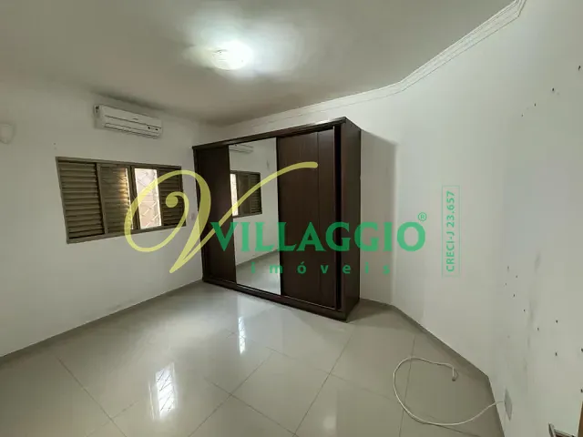 Casa com 210m² 3 quartos e 3 banheiros, à venda, no bairro Parque Residencial J. Macedo em São José do Rio Preto