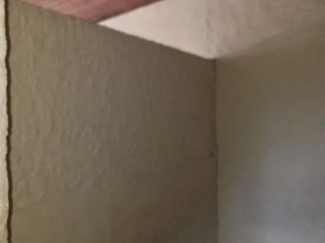 Casa 2 quartos e 1 banheiro, para alugar, no bairro Caxambu em Petrópolis