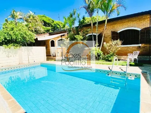 Casa com 363m² 2 quartos e 2 banheiros, à venda, no bairro Retiro das Fontes em Atibaia