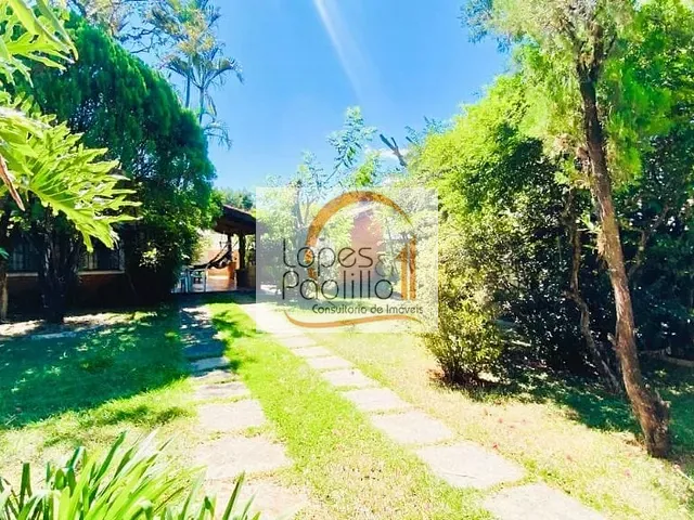 Casa com 363m² 2 quartos e 2 banheiros, à venda, no bairro Retiro das Fontes em Atibaia